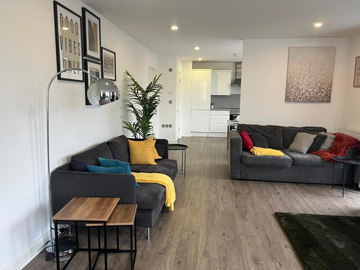 הוילה לונדון 3Bed Flat 3Wc And Great Location Near Excel City Airport O2 And Canning Town Station מראה חיצוני תמונה