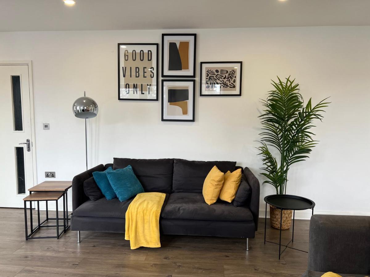 הוילה לונדון 3Bed Flat 3Wc And Great Location Near Excel City Airport O2 And Canning Town Station מראה חיצוני תמונה