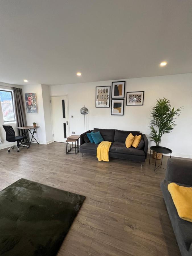 הוילה לונדון 3Bed Flat 3Wc And Great Location Near Excel City Airport O2 And Canning Town Station מראה חיצוני תמונה