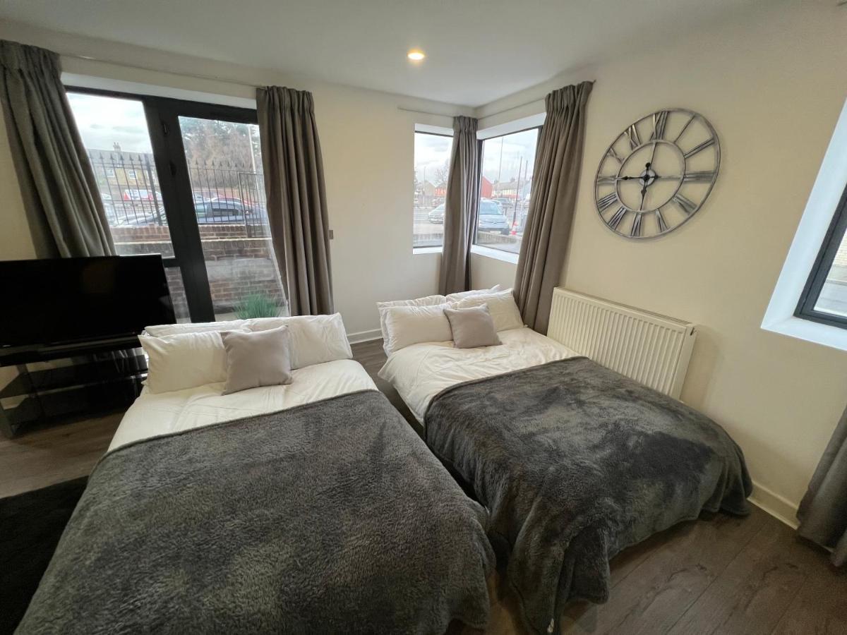 הוילה לונדון 3Bed Flat 3Wc And Great Location Near Excel City Airport O2 And Canning Town Station מראה חיצוני תמונה